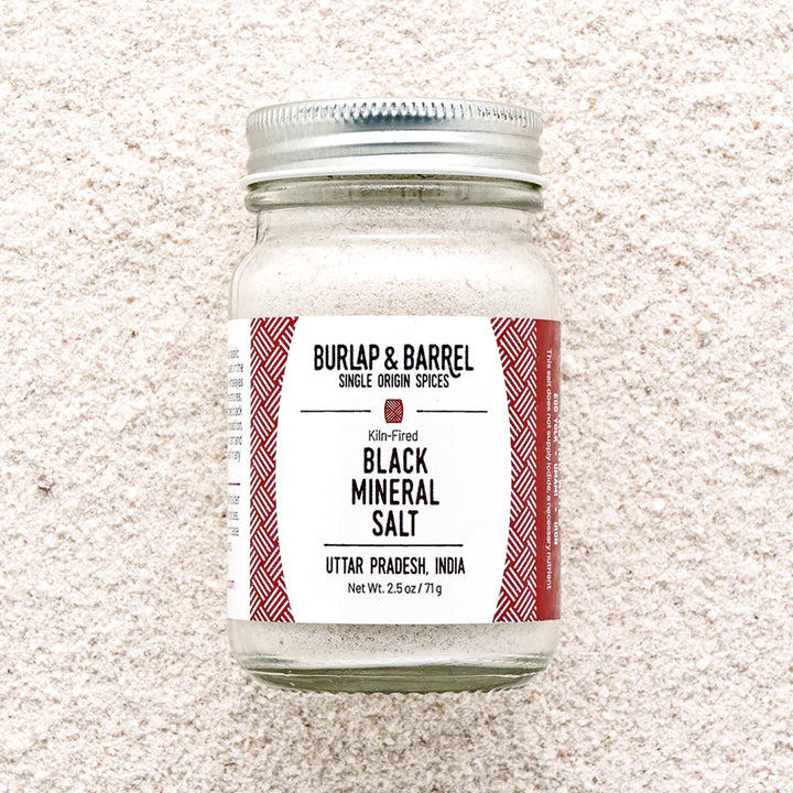 Black Mineral Salt / 2.5oz Jar