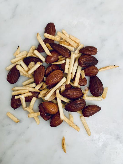 01 Potato Sticks & Spanish Almonds